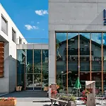 Hostel Inn Lodge *