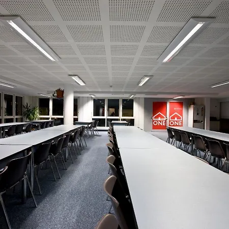 Hostel Inn Lodge Vandrarhem Celerina/Schlarigna