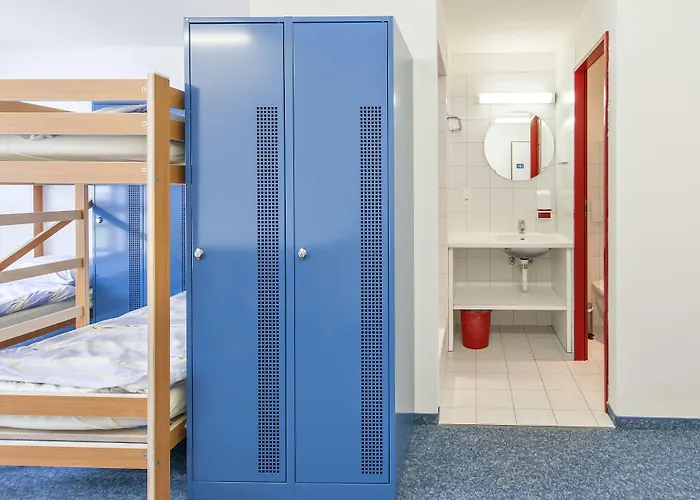 Hostel Inn Lodge Celerina/Schlarigna