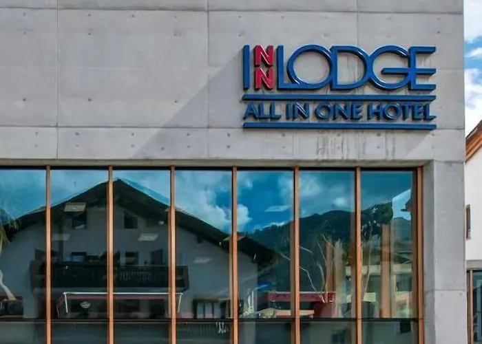 Hostel Inn Lodge 旅馆 切勒里纳